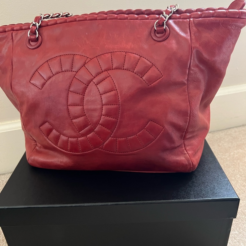 Chanel Tote